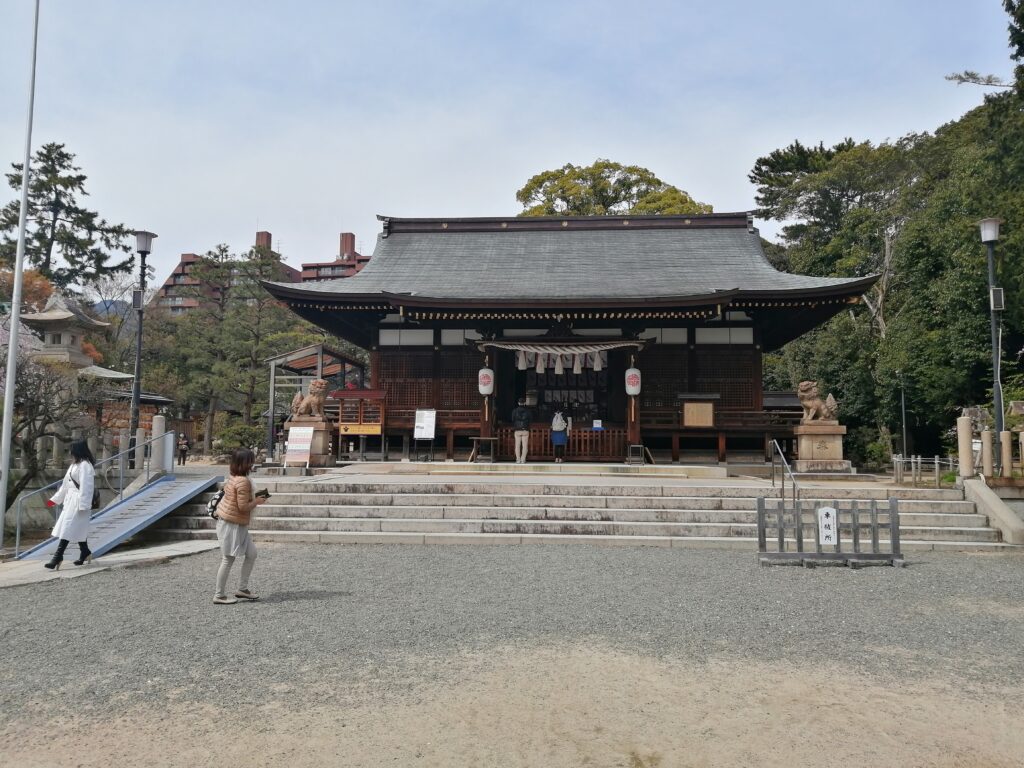 弓弦羽神社