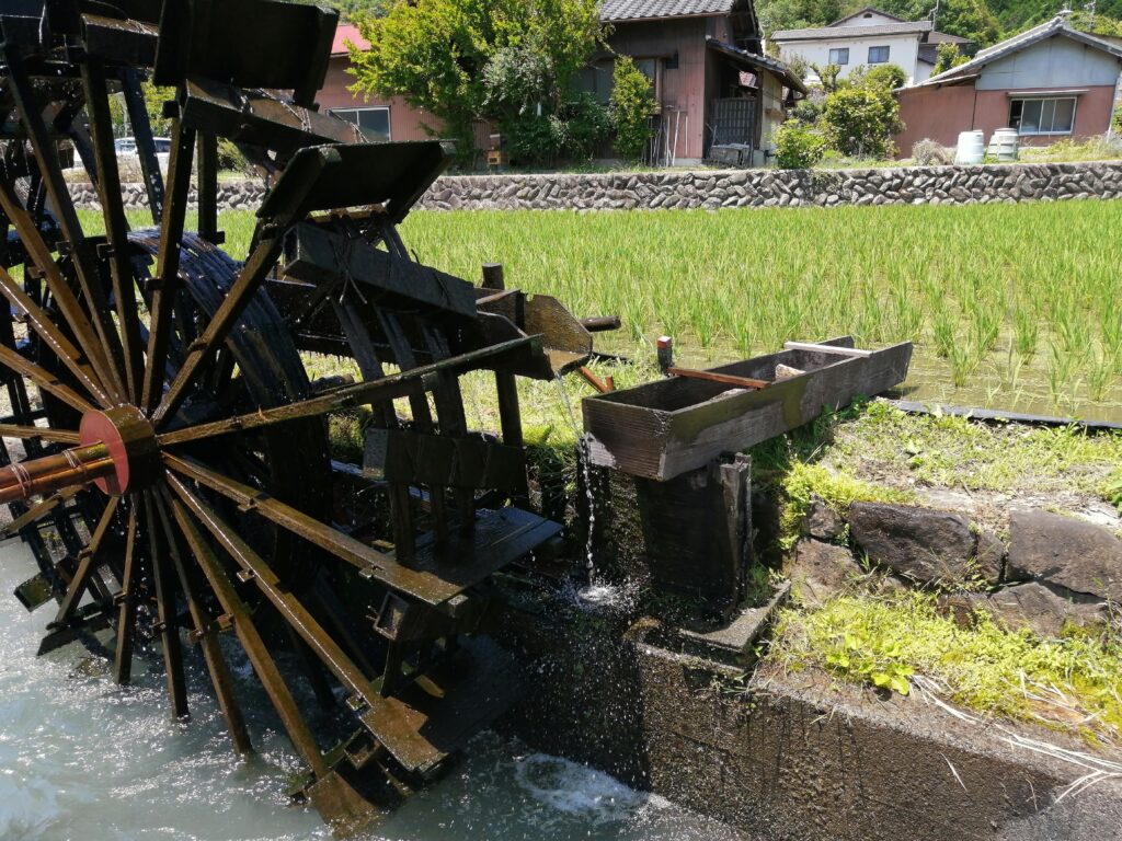 新野の水車