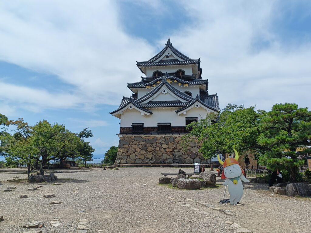 彦根城