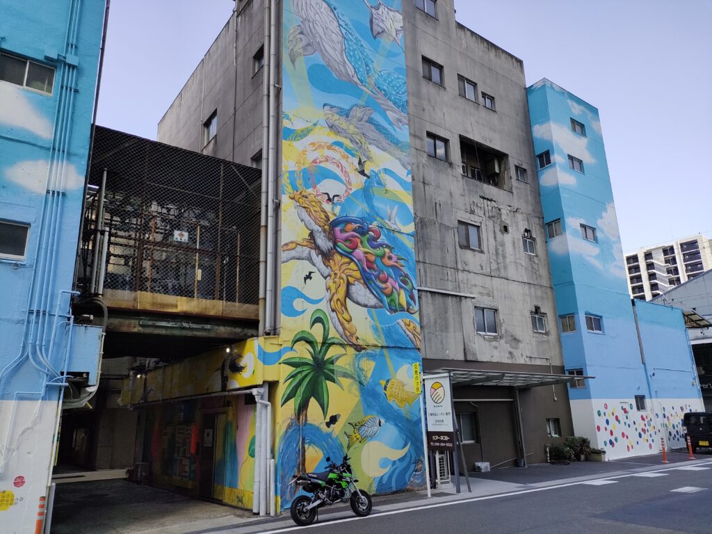 問屋町ウォールアート