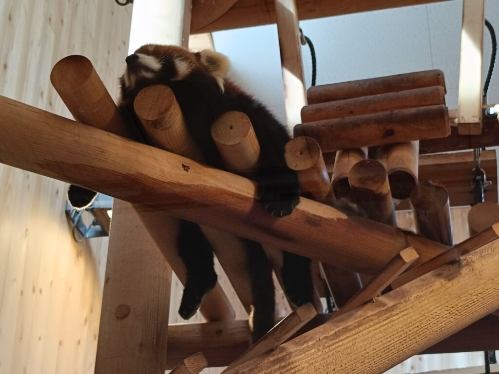 西山動物園